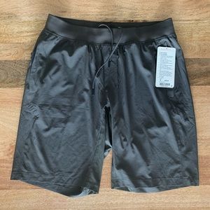 LULULEMON Mens T.H.E. Short 11” Linerless